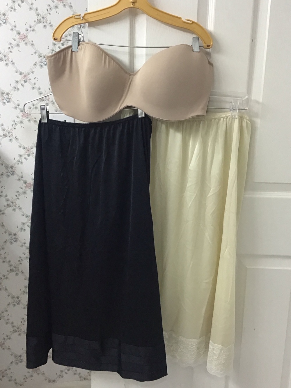Plus Size Bundle of 2 Velrose Half Slips and 1 Dominique Underwire Strapless Bra
